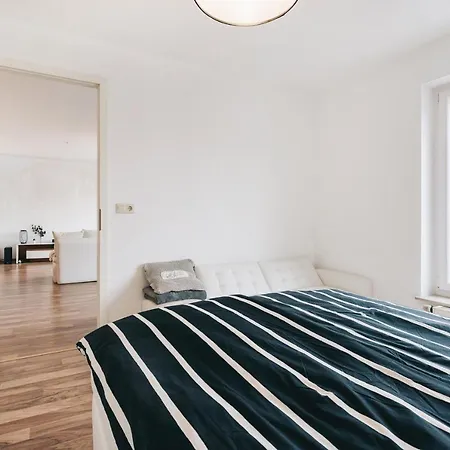 Modernes Mit Heimkino In Apartment *